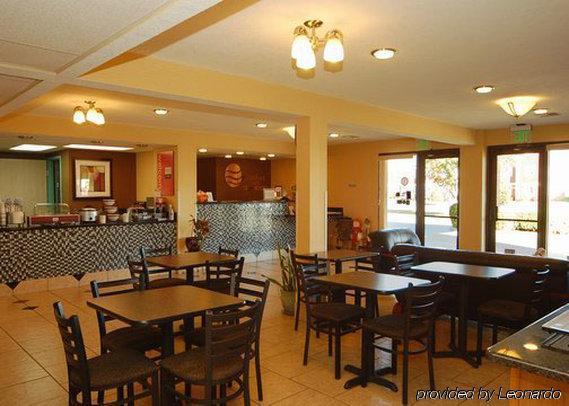 Quality Inn Dumas Restaurant photo